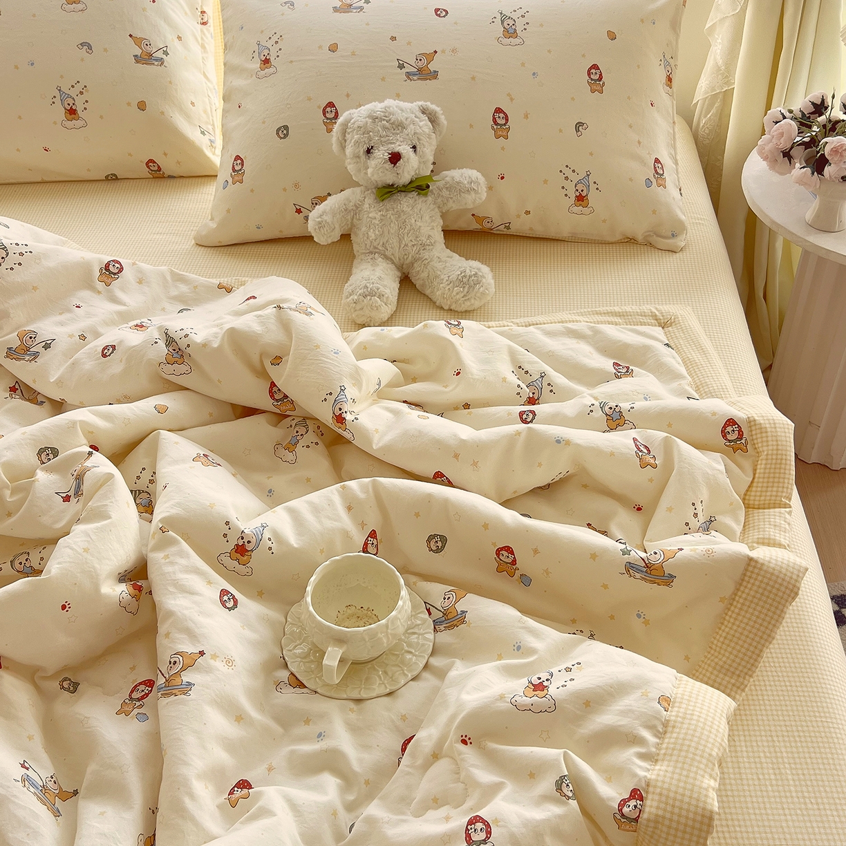 91家纺网 家纺一手货源 找家纺 梵克保罗 2026春夏新款抗菌亲肤棉田园碎花格子单夏被夏被四件套空调被 黄格星趣