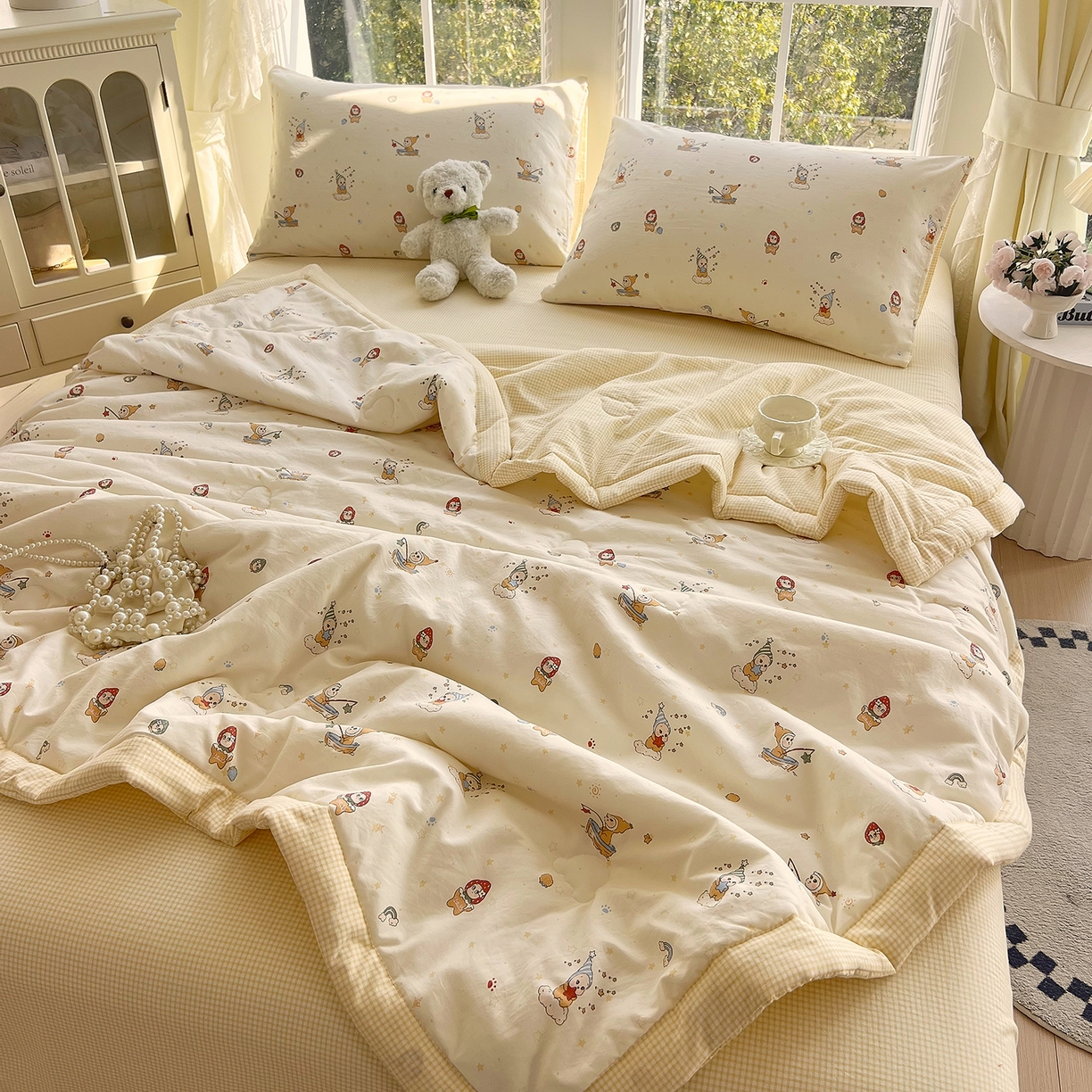 91家纺网 家纺一手货源 找家纺 梵克保罗 2026春夏新款抗菌亲肤棉田园碎花格子单夏被夏被四件套空调被 黄格星趣