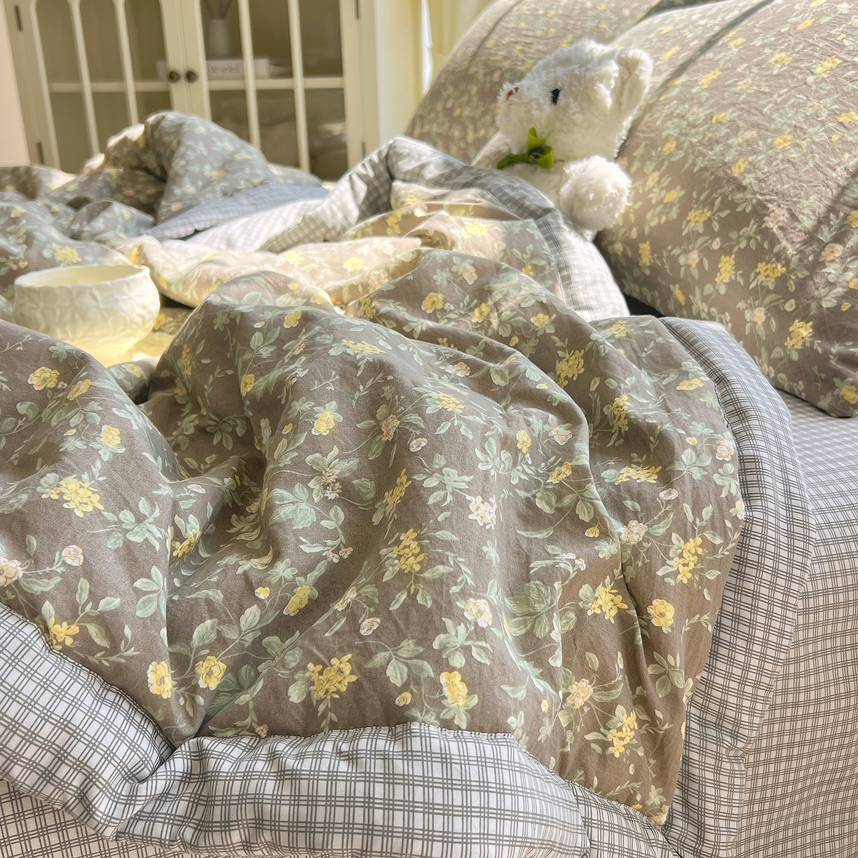 91家纺网 家纺一手货源 找家纺 梵克保罗 2026春夏新款抗菌亲肤棉田园碎花格子单夏被夏被四件套空调被 秋棠格韵