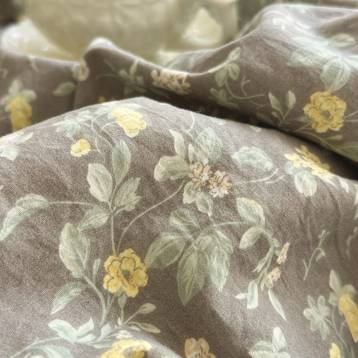 91家纺网 家纺一手货源 找家纺 梵克保罗 2026春夏新款抗菌亲肤棉田园碎花格子单夏被夏被四件套空调被 秋棠格韵