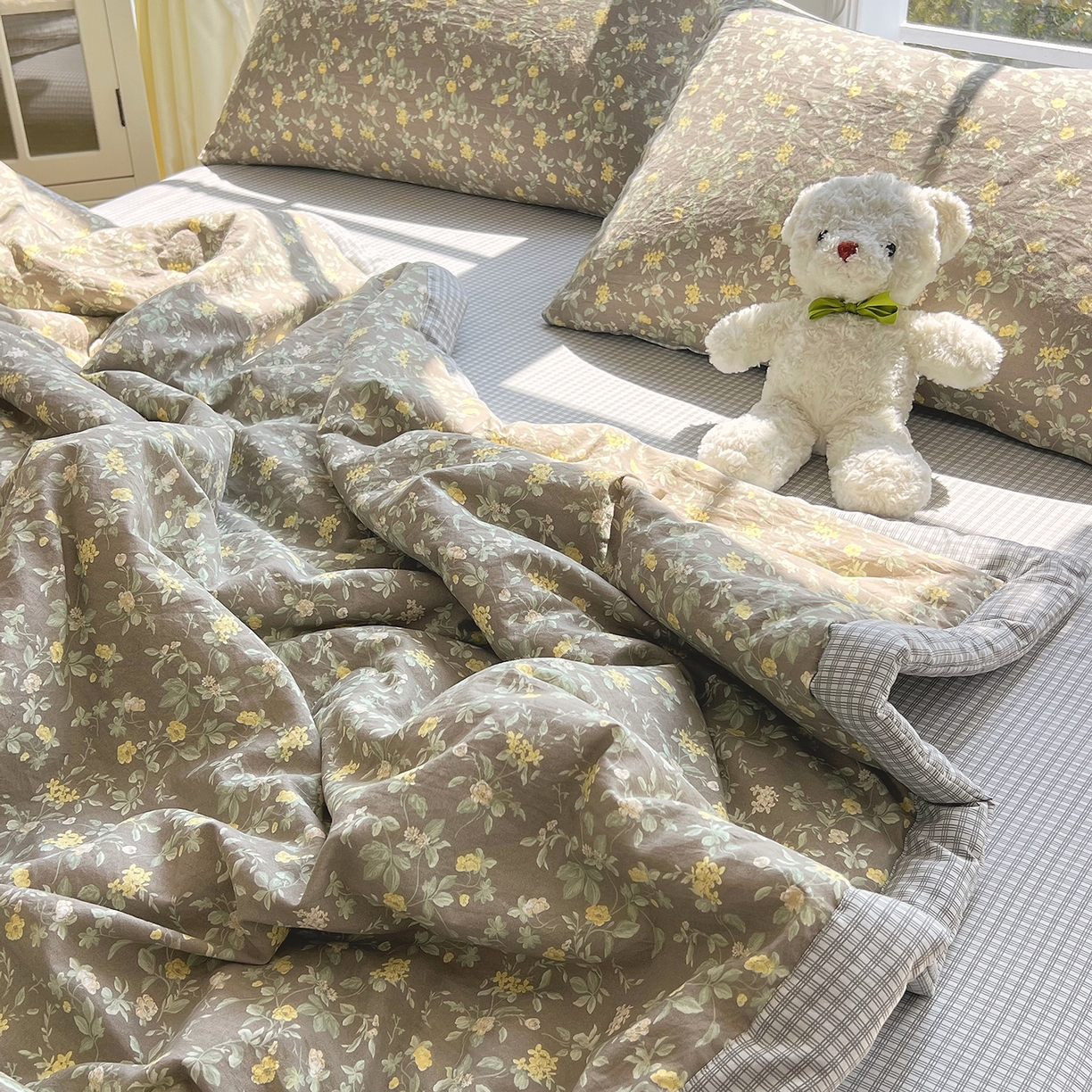 91家纺网 家纺一手货源 找家纺 梵克保罗 2026春夏新款抗菌亲肤棉田园碎花格子单夏被夏被四件套空调被 秋棠格韵