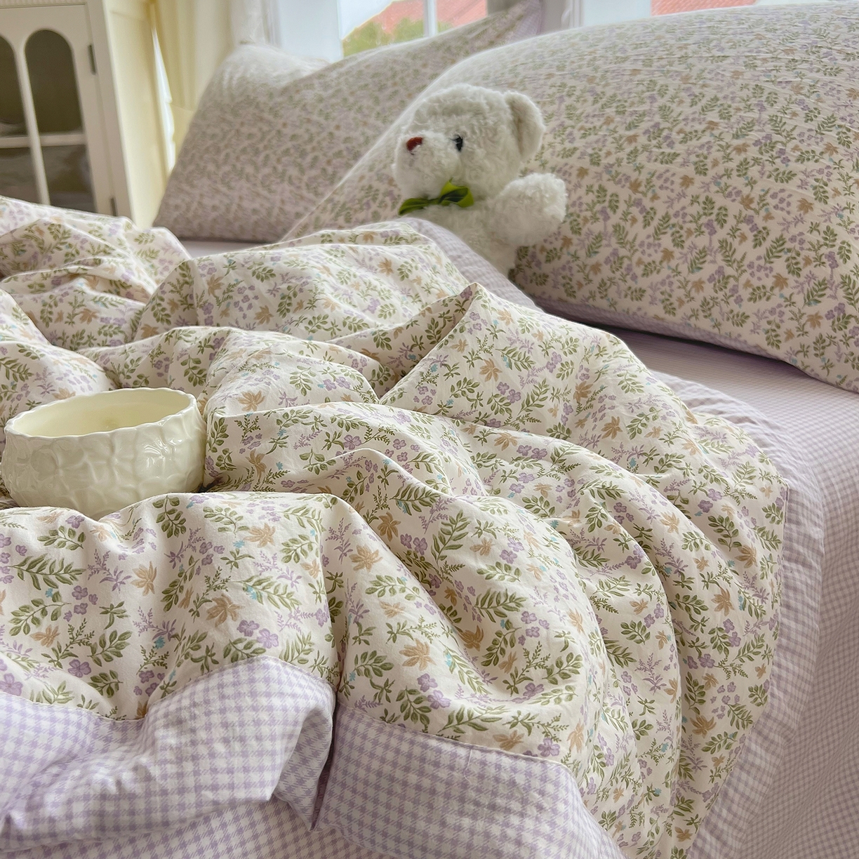 91家纺网 家纺一手货源 找家纺 梵克保罗 2026春夏新款抗菌亲肤棉田园碎花格子单夏被夏被四件套空调被 紫格花影