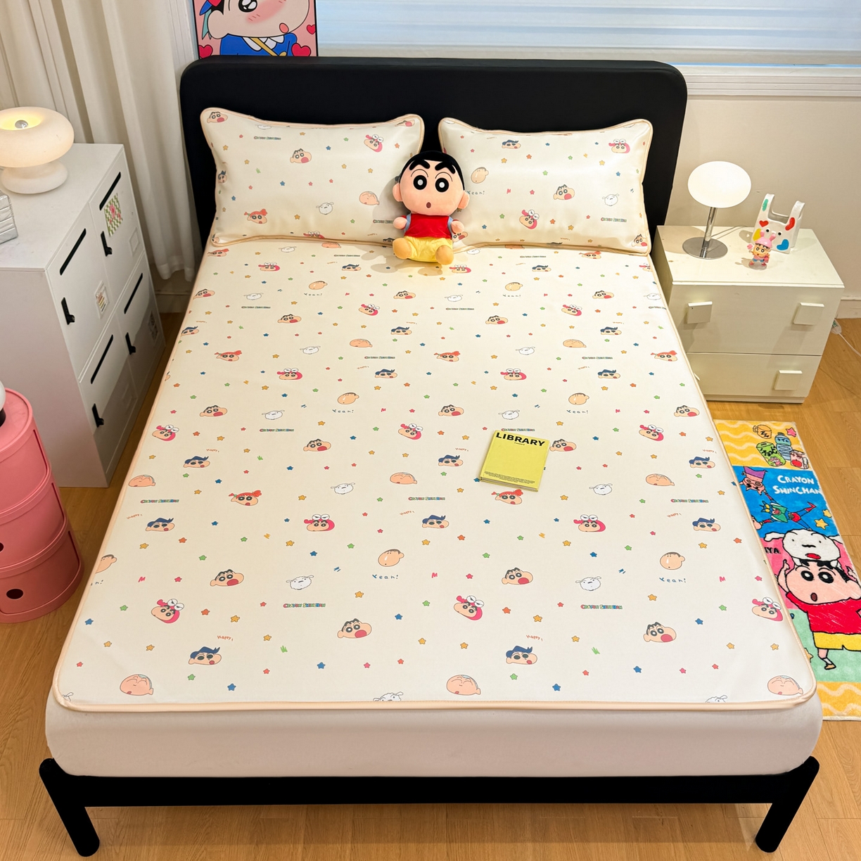 91家纺网 家纺一手货源 找家纺 博雅 2026新款蜡笔小新正版授权小冰皮小版印花凉席-平铺款 小版-彩色星星蜡笔小新