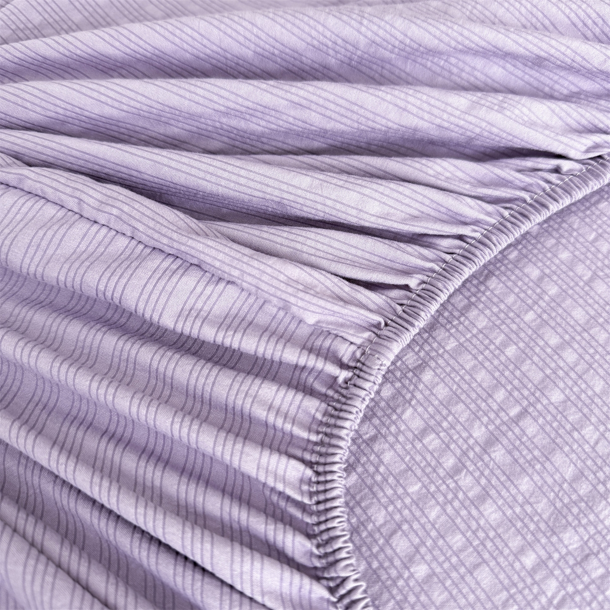 91家纺网 家纺一手货源 找家纺 女子家纺 2026新款亲肤泡芙纱印花床笠单床笠床笠单件 西梅紫