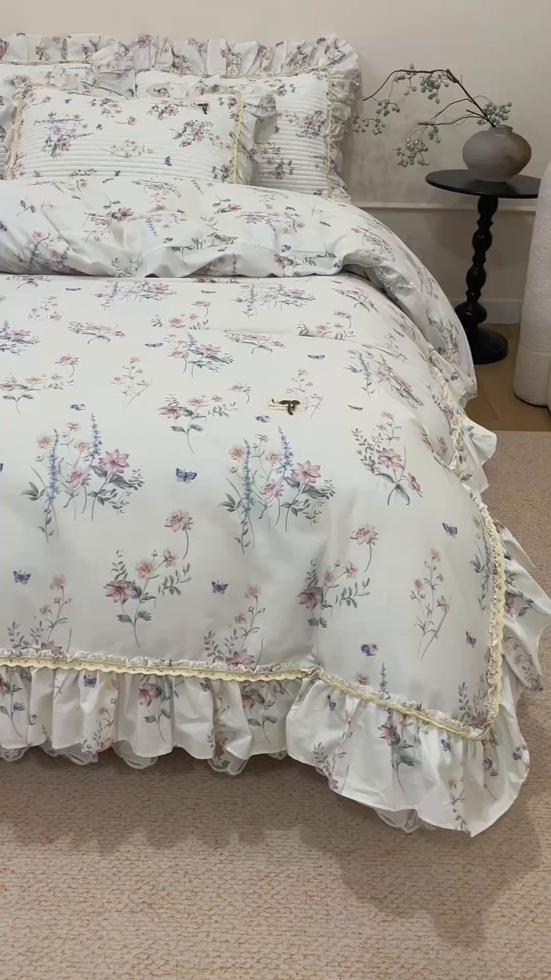 91家纺网 家纺一手货源 找家纺 菊上家纺 2026新款40支全棉纯棉斜纹床盖款四件套 兰蔻