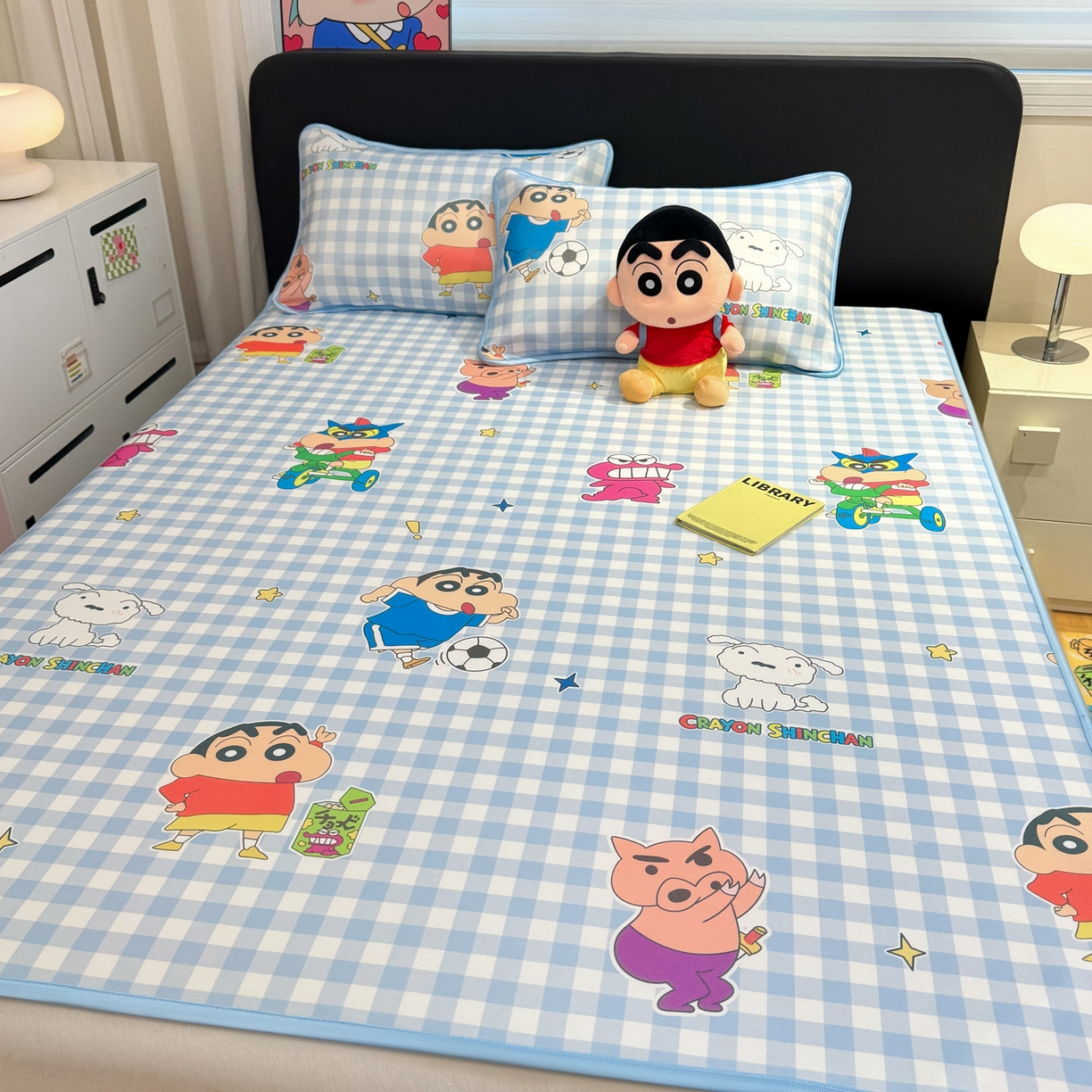 91家纺网 家纺一手货源 找家纺 博雅 2026新款蜡笔小新正版授权小冰皮小版印花凉席-平铺款 小版-黄油蜡笔小新