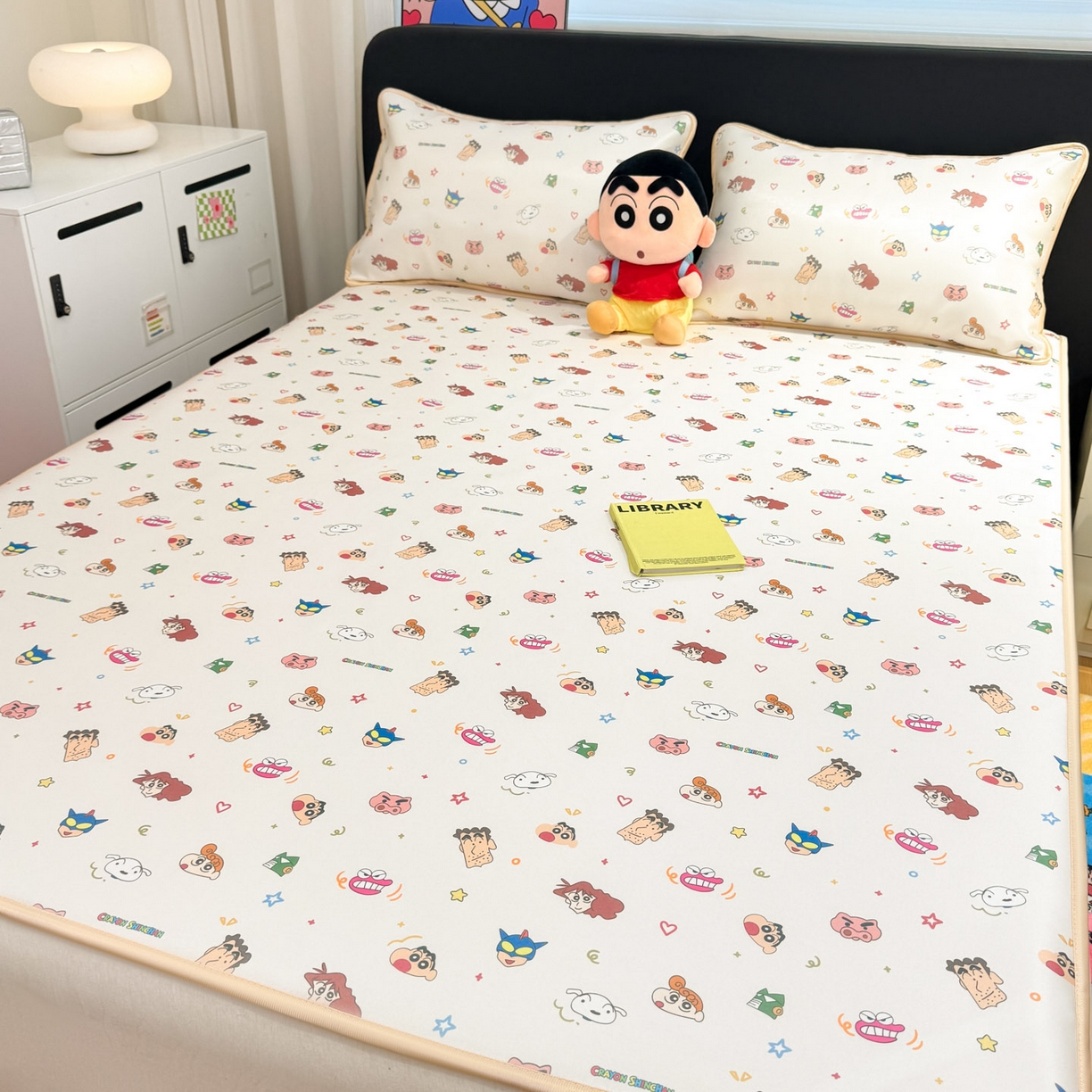 91家纺网 家纺一手货源 找家纺 博雅 2026新款蜡笔小新正版授权小冰皮小版印花凉席-平铺款 小版-满版蜡笔小新