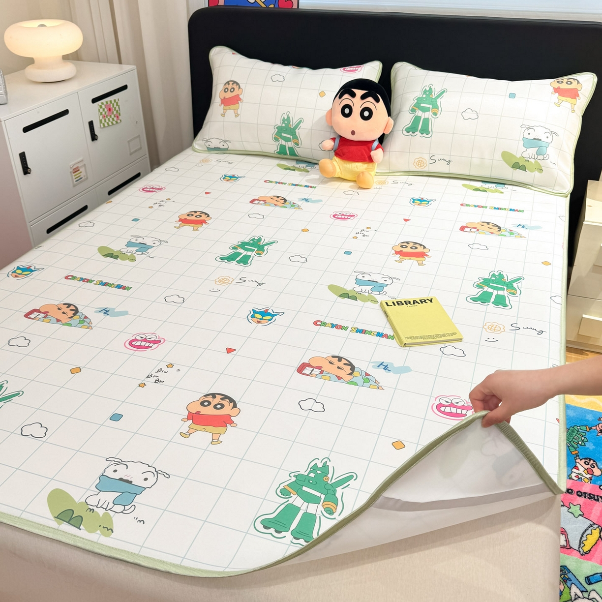 91家纺网 家纺一手货源 找家纺 博雅 2026新款蜡笔小新正版授权小冰皮小版印花凉席-平铺款 小版-小新格子屋