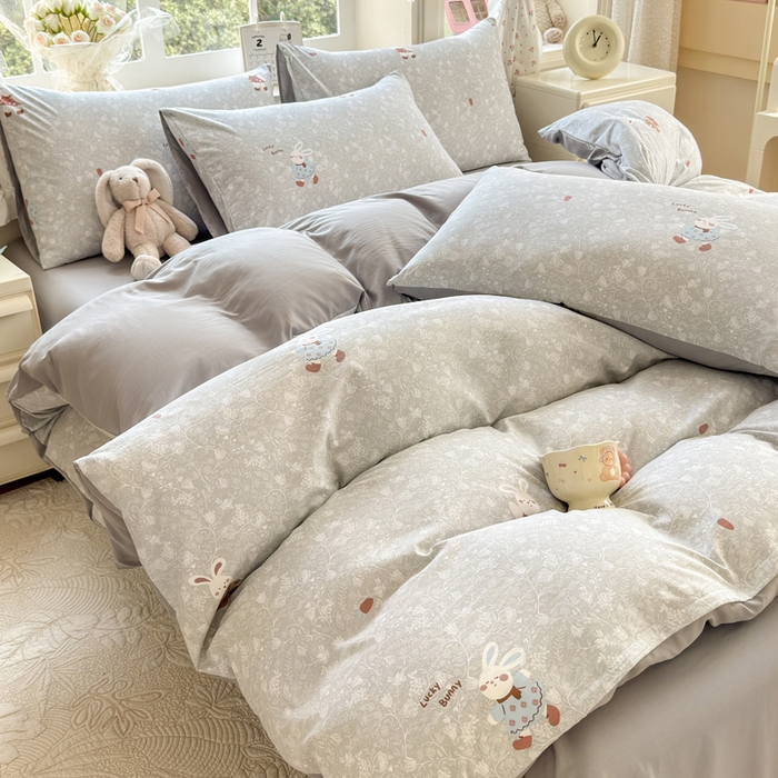 91家纺网 家纺一手货源 找家纺 （总）诗黛尔 2026新款学生季仙女小花卉植物卡通云朵棉四件套三件套（二）