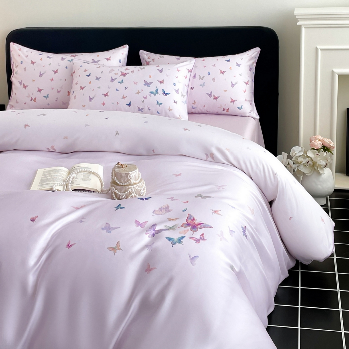 91家纺网 家纺一手货源 找家纺 慕晨 2026新款莱赛尔数码印高级简奢卡通大版印花丝滑被套四件套 蝶舞