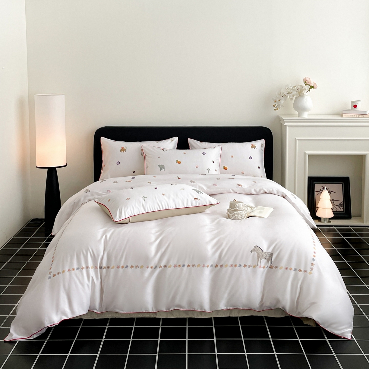 91家纺网 家纺一手货源 找家纺 慕晨 2026新款莱赛尔数码印高级简奢卡通大版印花丝滑被套四件套 斑马--米白