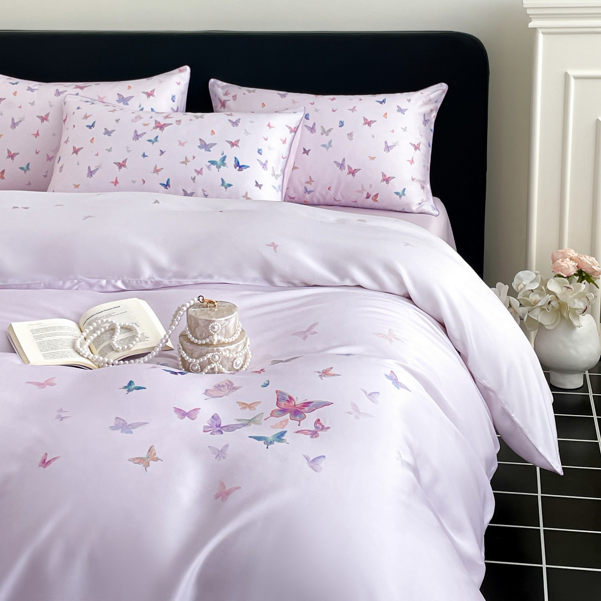 91家纺网 家纺一手货源 找家纺 慕晨 2026新款莱赛尔数码印高级简奢卡通大版印花丝滑被套四件套 蝶舞