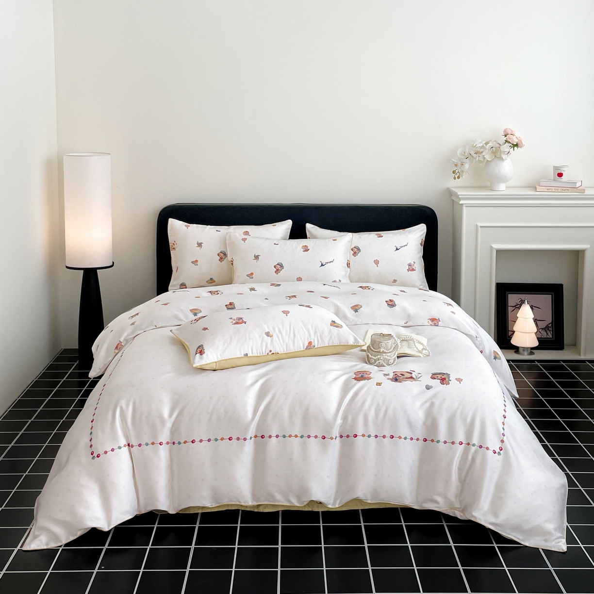 91家纺网 家纺一手货源 找家纺 慕晨 2026新款莱赛尔数码印高级简奢卡通大版印花丝滑被套四件套 三只熊--米白