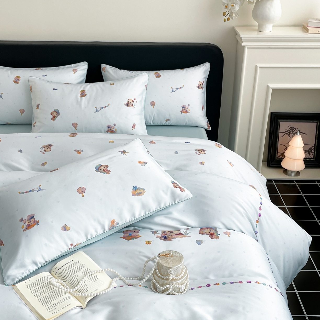 91家纺网 家纺一手货源 找家纺 慕晨 2026新款莱赛尔数码印高级简奢卡通大版印花丝滑被套四件套 三只熊--蓝