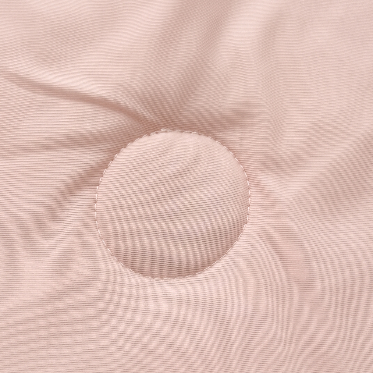 91家纺网 家纺一手货源 找家纺 （总）欧邦 2026新款华夫格小熊系列凉感冰豆豆凉席绑带款夏被套件