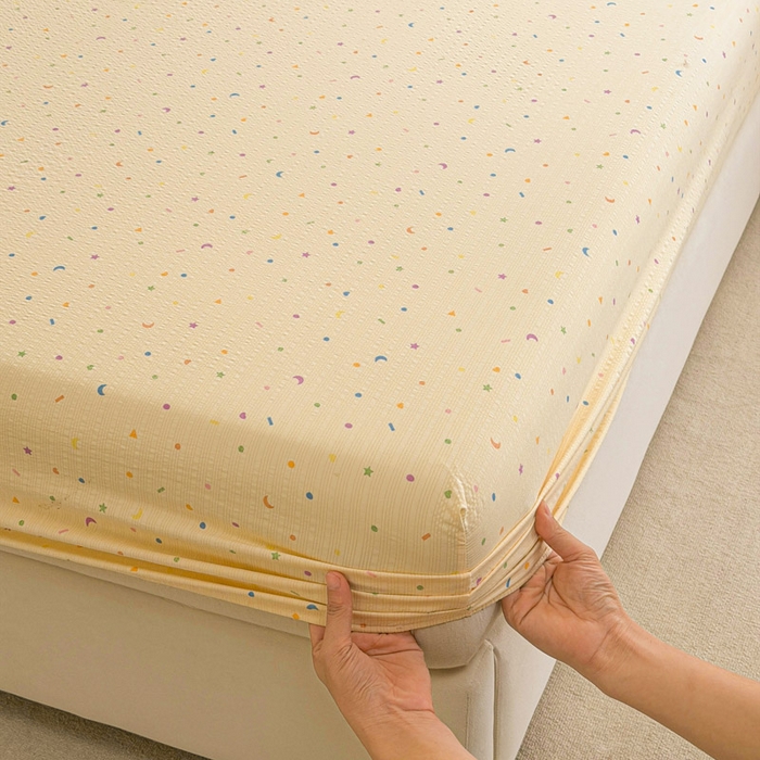 91家纺网 家纺一手货源 找家纺 几禾 2026新款高克重泡芙纱~印花款（单床笠）浅糯系列-110g CL浅糯-星月糖粒