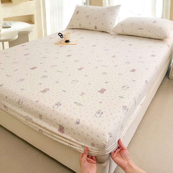 91家纺网 家纺一手货源 找家纺 几禾 2026新款高克重泡芙纱~印花款（单床笠）浅糯系列-110g CL浅糯-悦悦小兔