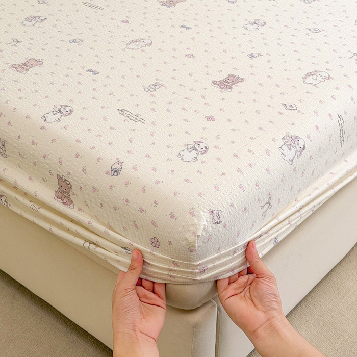 91家纺网 家纺一手货源 找家纺 几禾 2026新款高克重泡芙纱~印花款（单床笠）浅糯系列-110g CL浅糯-悦悦小兔