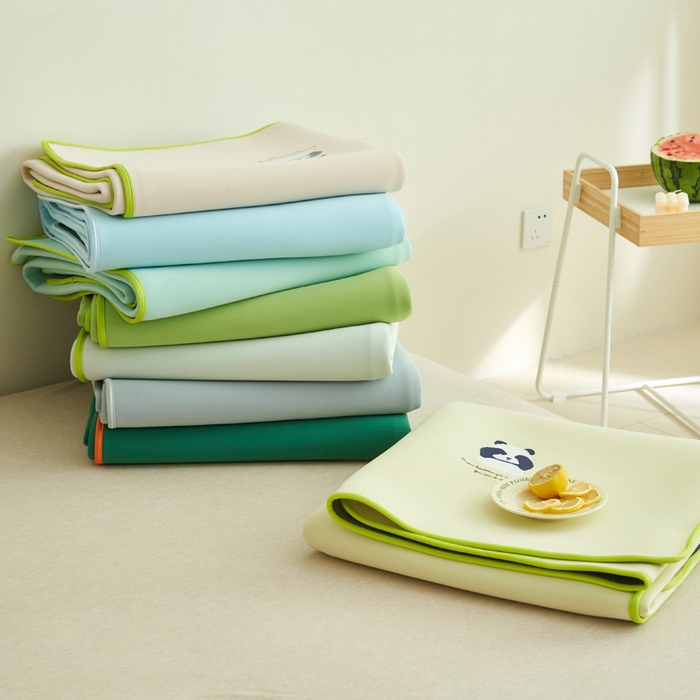 91家纺网 家纺一手货源 找家纺 晨曦家纺 2026新款可爱熊猫冻冻凉感席3D空气感凉席席子 组合图仅供展示不可下单