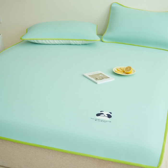 91家纺网 家纺一手货源 找家纺 晨曦家纺 2026新款可爱熊猫冻冻凉感席3D空气感凉席席子 熊猫冻感席-盛夏冰蓝