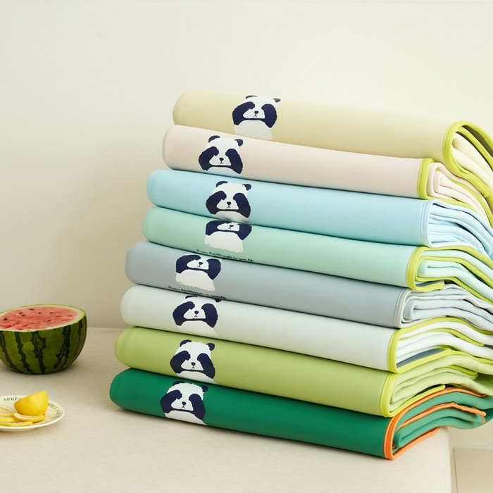 91家纺网 家纺一手货源 找家纺 晨曦家纺 2026新款可爱熊猫冻冻凉感席3D空气感凉席席子 组合图仅供展示不可下单