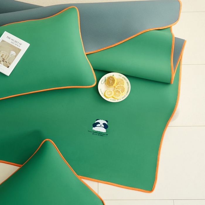 91家纺网 家纺一手货源 找家纺 晨曦家纺 2026新款可爱熊猫冻冻凉感席3D空气感凉席席子 熊猫冻感席-清凉西瓜绿