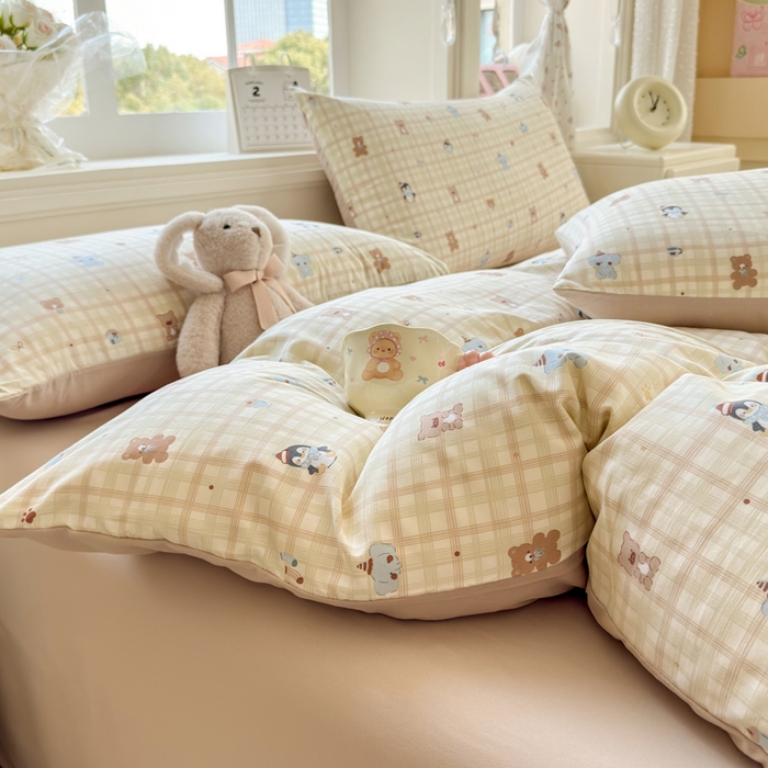 91家纺网 家纺一手货源 找家纺 诗黛尔 2026新款学生季仙女小花卉植物卡通云朵棉四件套三件套（二） 动物派对