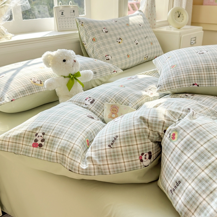 91家纺网 家纺一手货源 找家纺 诗黛尔 2026新款学生季仙女小花卉植物卡通云朵棉四件套三件套（二） 快乐熊猫