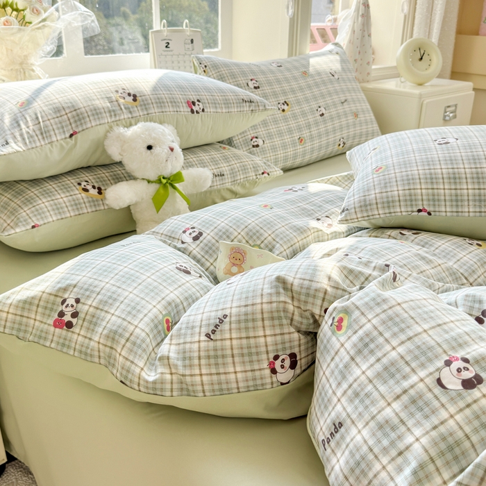91家纺网 家纺一手货源 找家纺 诗黛尔 2026新款学生季仙女小花卉植物卡通云朵棉四件套三件套（二） 快乐熊猫