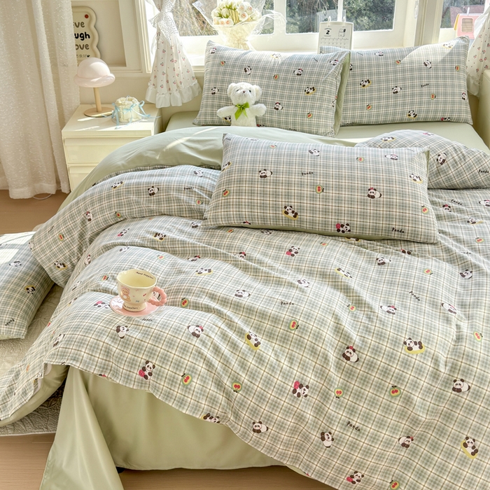 91家纺网 家纺一手货源 找家纺 诗黛尔 2026新款学生季仙女小花卉植物卡通云朵棉四件套三件套（二） 快乐熊猫