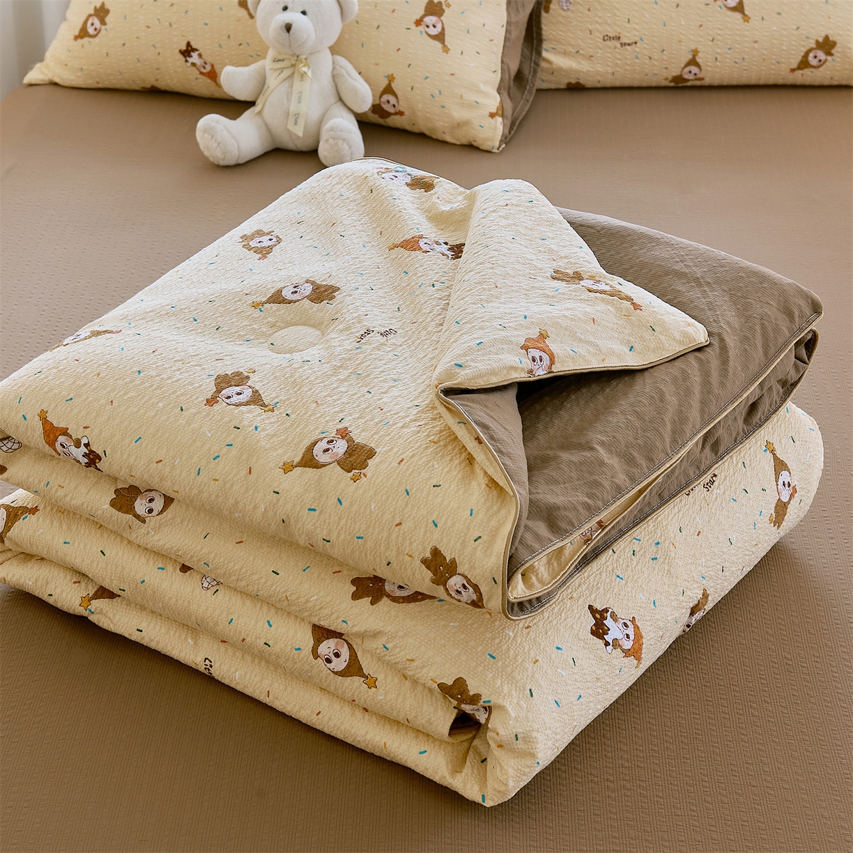 91家纺网 家纺一手货源 找家纺 铺尚美家纺 2026新款泡芙棉夏被四件套泡芙纱单夏被空调被夏凉被-印花 星星糖豆