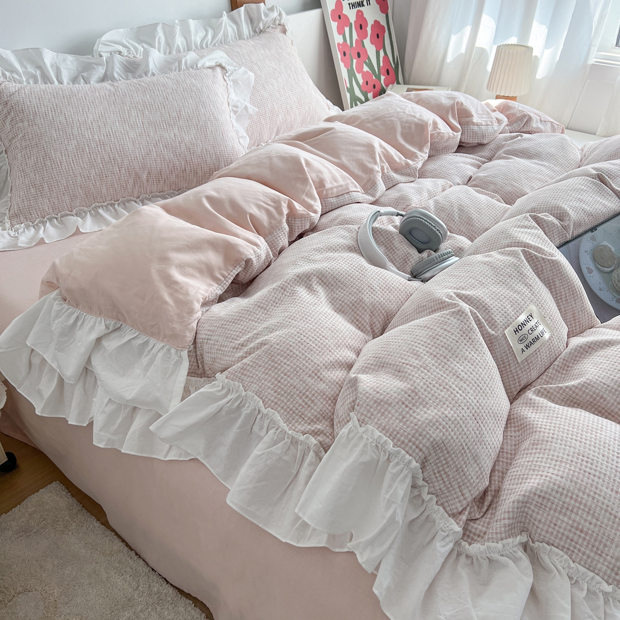 91家纺网 家纺一手货源 找家纺 （总）晨曦家纺 2026新款荷叶花边雪尼尔提花四件套可水洗棉四件套少女风