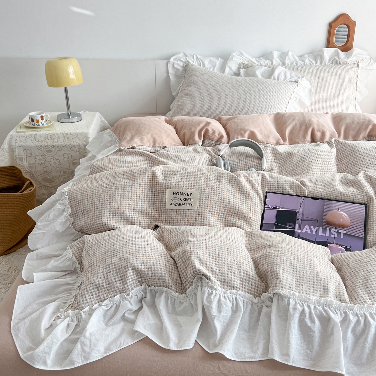 91家纺网 家纺一手货源 找家纺 （总）晨曦家纺 2026新款荷叶花边雪尼尔提花四件套可水洗棉四件套少女风