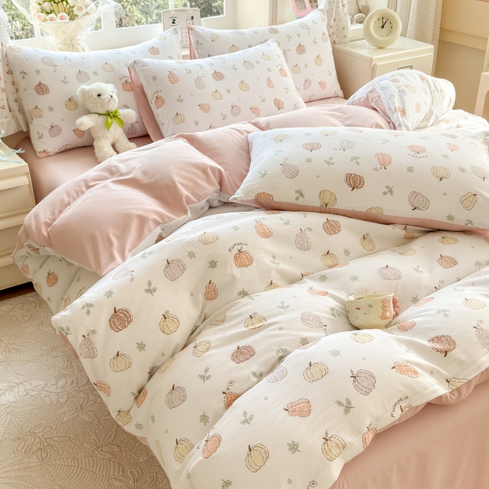 91家纺网 家纺一手货源 找家纺 诗黛尔 2026新款学生季仙女小花卉植物卡通云朵棉四件套三件套（二） 南瓜园