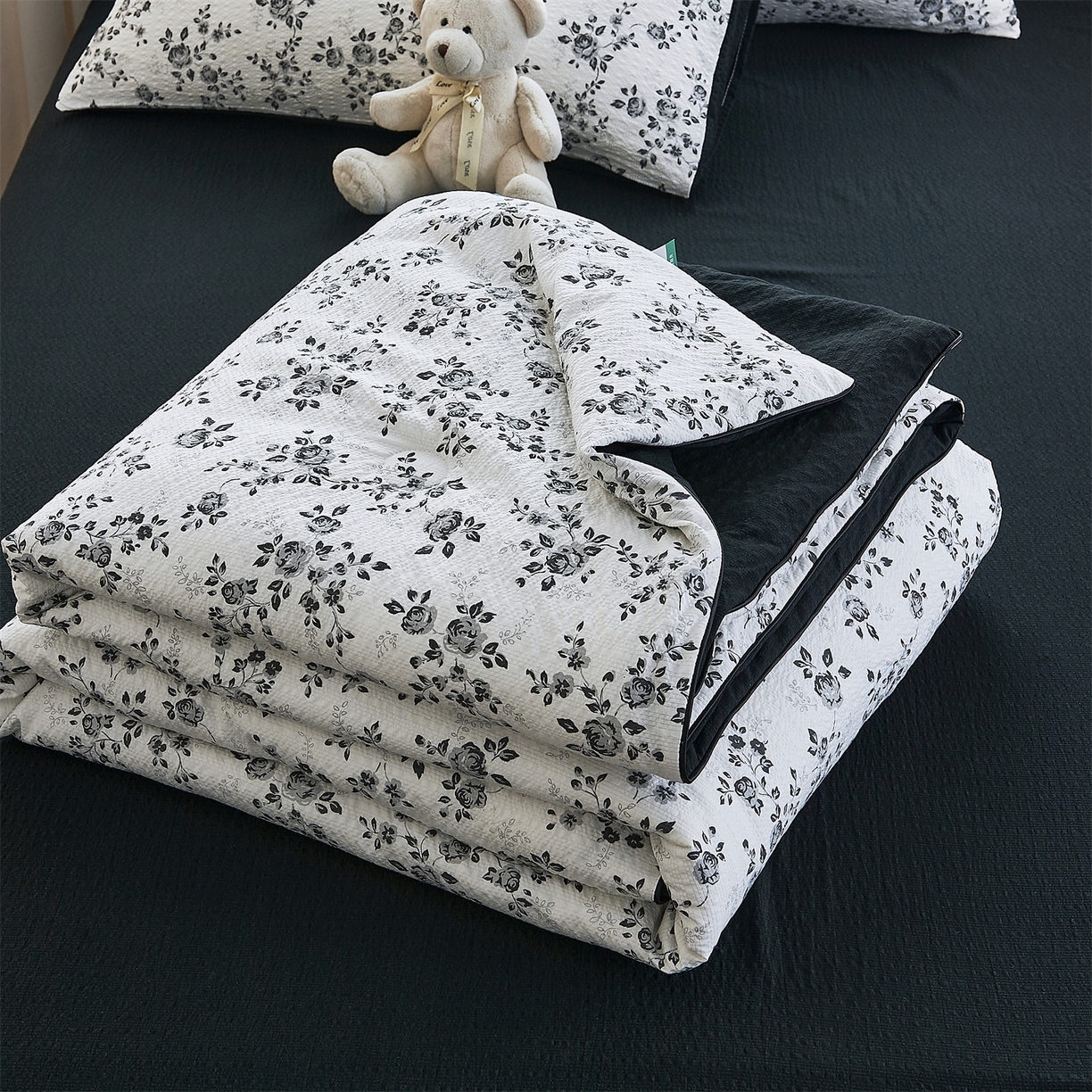 91家纺网 家纺一手货源 找家纺 铺尚美家纺 2026新款泡芙棉夏被四件套泡芙纱单夏被空调被夏凉被-印花 织闻花香