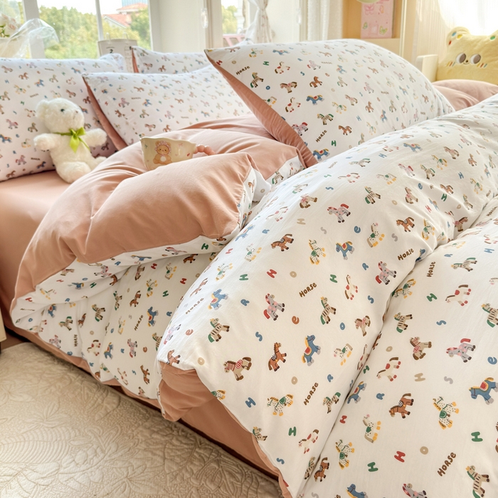 91家纺网 家纺一手货源 找家纺 诗黛尔 2026新款学生季仙女小花卉植物卡通云朵棉四件套三件套（二） 骑士马