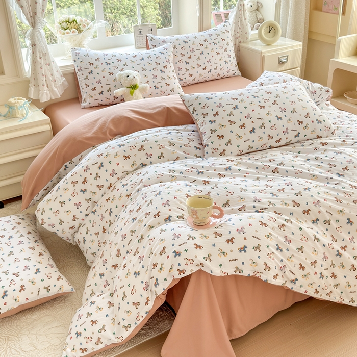 91家纺网 家纺一手货源 找家纺 诗黛尔 2026新款学生季仙女小花卉植物卡通云朵棉四件套三件套（二） 骑士马