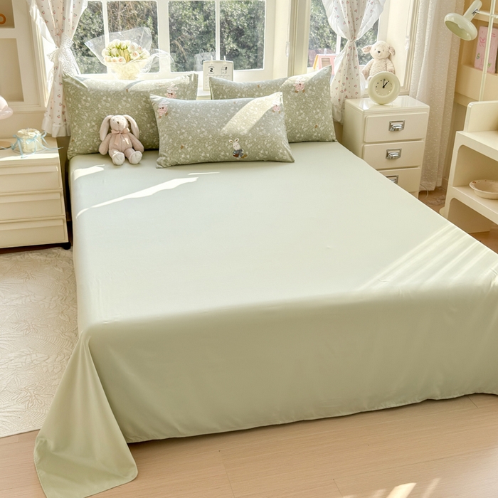 91家纺网 家纺一手货源 找家纺 诗黛尔 2026新款学生季仙女小花卉植物卡通云朵棉四件套三件套（二） 沁园-绿