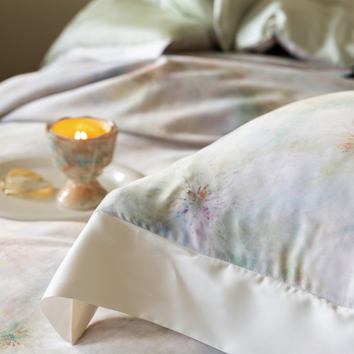 91家纺网 家纺一手货源 找家纺 初拾 2026新款60支兰精天丝数码印花系列四件套 青提薄荷（会员减20 ，控价：日常 券后不低于398 元）