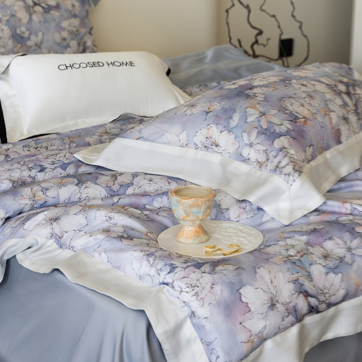 91家纺网 家纺一手货源 找家纺 初拾 2026新款60支兰精天丝数码印花系列四件套 白开水（会员减20 ，控价：日常 券后不低于398 元）