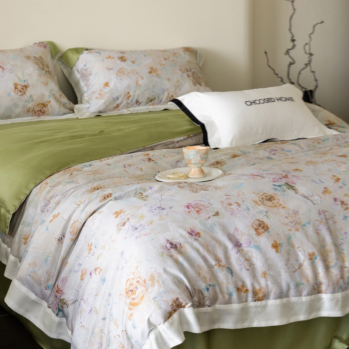 91家纺网 家纺一手货源 找家纺 初拾 2026新款60支兰精天丝数码印花系列四件套 甜岛（会员减20 ，控价：日常 券后不低于398 元）