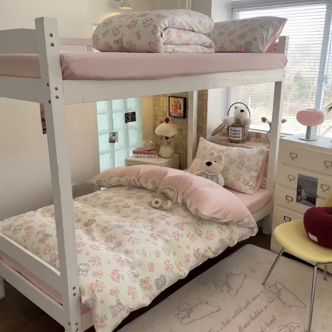 91家纺网 家纺一手货源 找家纺 川悦生活 2026新款双层纱皱皱纱学生床三件套 花都小狗