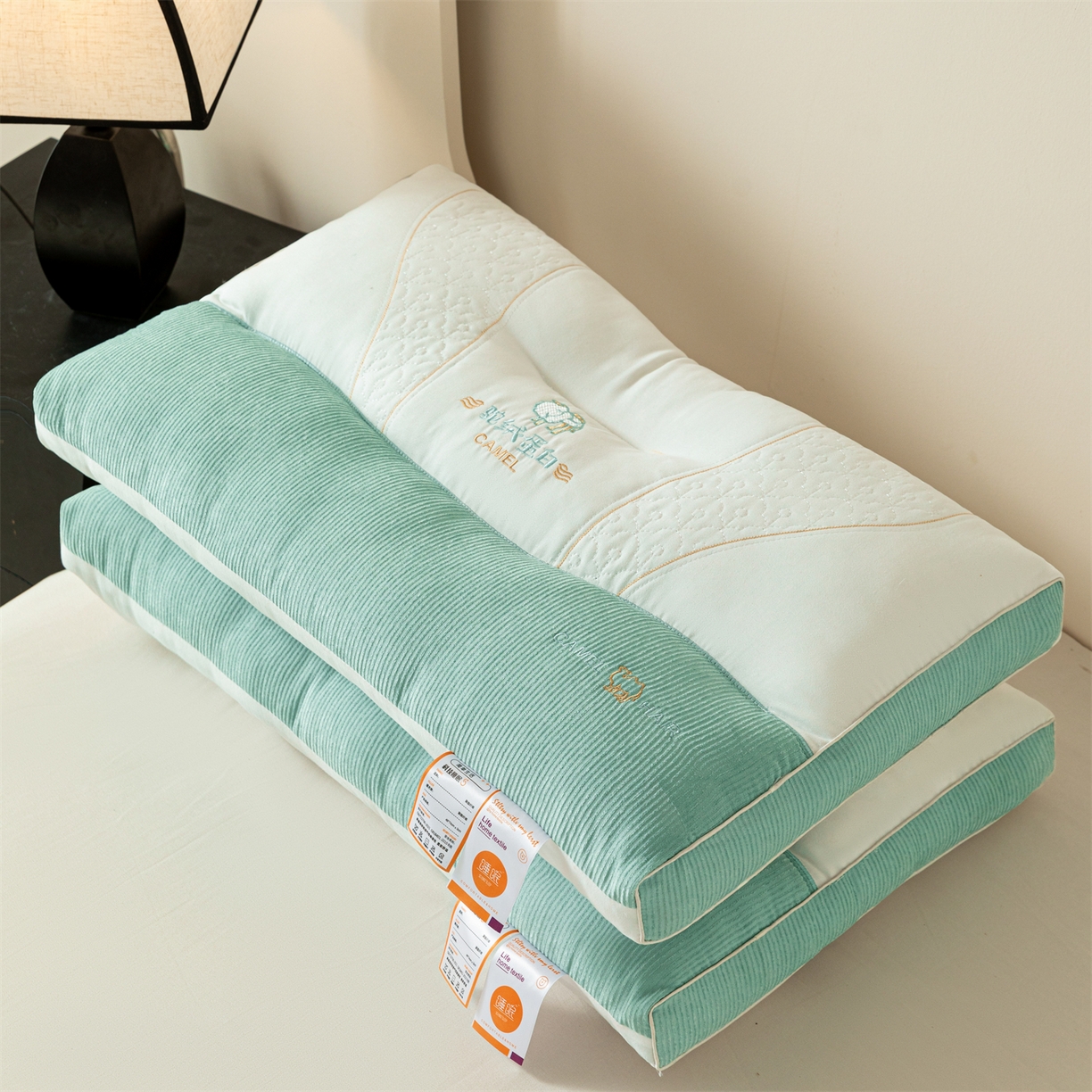 91家纺网 家纺一手货源 找家纺 爱来伊家纺 2026新款驼绒蛋白枕枕头枕芯 绿色