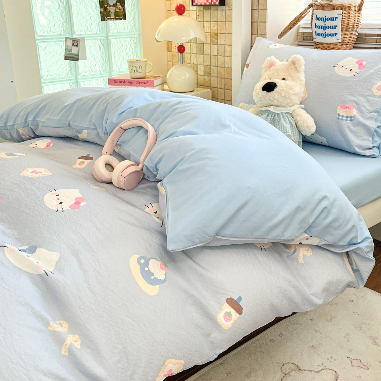 91家纺网 家纺一手货源 找家纺 川悦生活 2026新款双层纱皱皱纱学生床三件套 汽水小咪