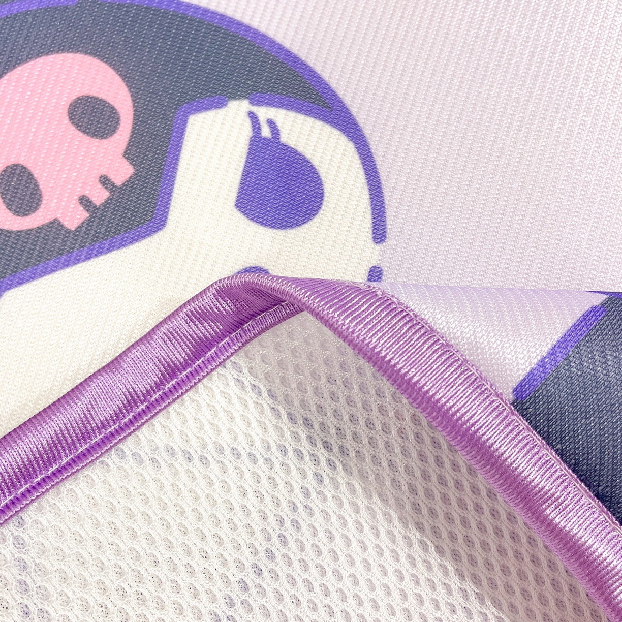 91家纺网 家纺一手货源 找家纺 暮思家居 2026新款三丽鸥正版授权数码印花A类可机洗1200D冰丝凉席三件套平铺款系列 平铺款-巴库库洛米