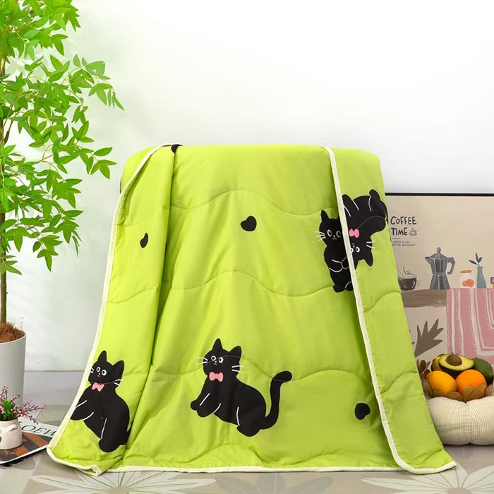 91家纺网 家纺一手货源 找家纺 才森家纺 2026新款亲肤卡通儿童夏被儿童被礼品被赠品直播间热款夏凉被小被子 黑猫