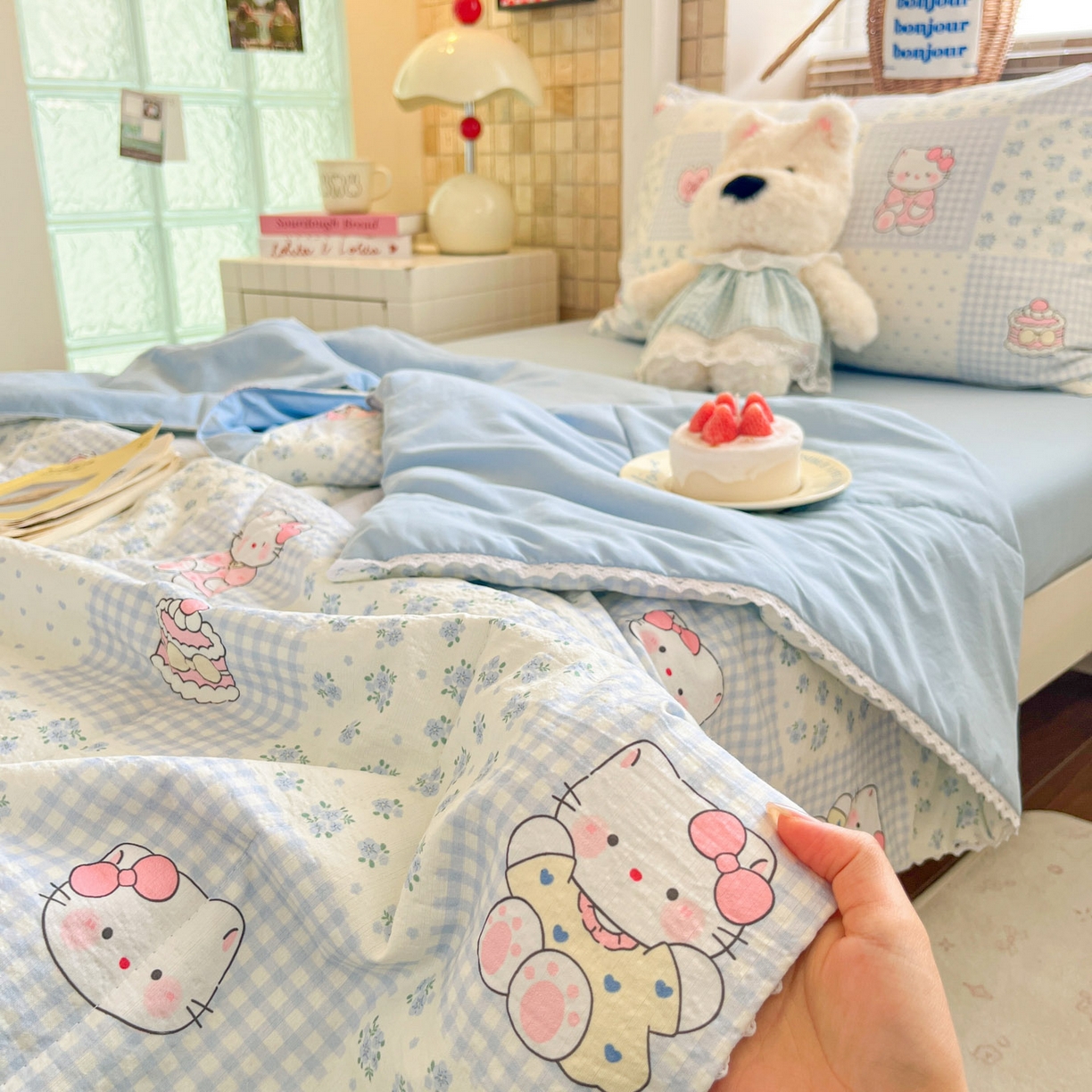 91家纺网 家纺一手货源 找家纺 川悦生活 2026春夏新款双层纱皱皱纱学生床夏被夏凉被空调被三件套 夏被小猫庄园