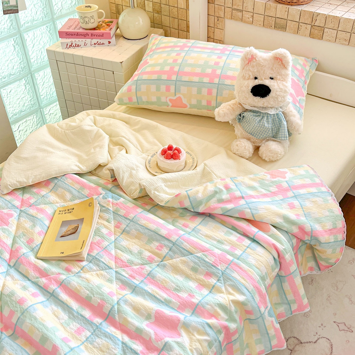 91家纺网 家纺一手货源 找家纺 川悦生活 2026春夏新款双层纱皱皱纱学生床夏被夏凉被空调被三件套 夏被杏仁小星星