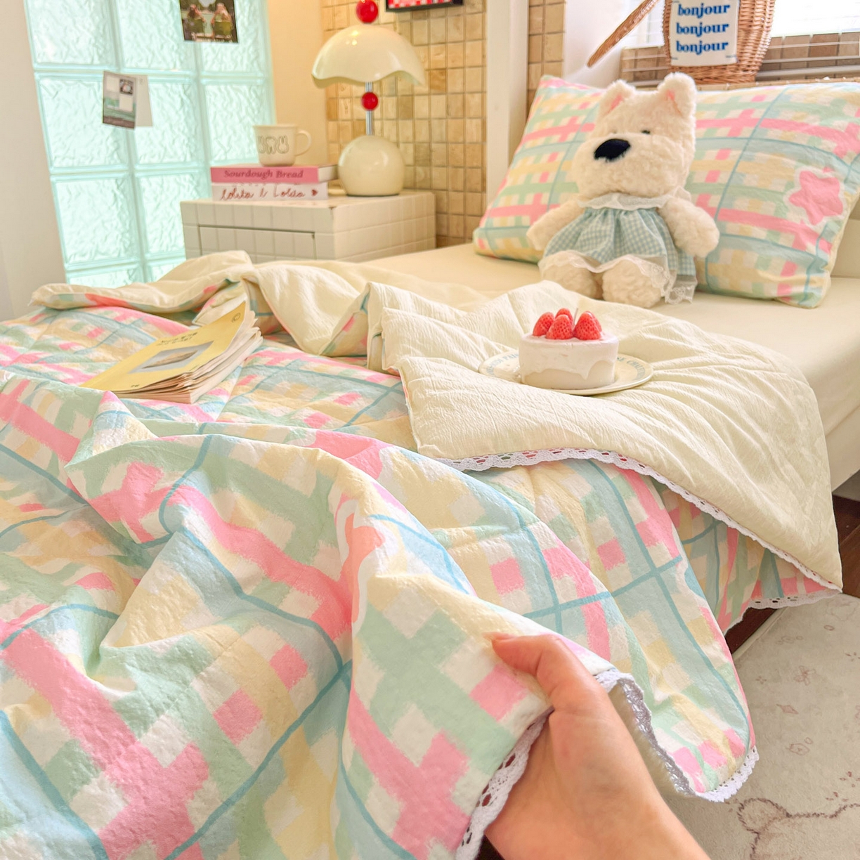 91家纺网 家纺一手货源 找家纺 川悦生活 2026春夏新款双层纱皱皱纱学生床夏被夏凉被空调被三件套 夏被杏仁小星星