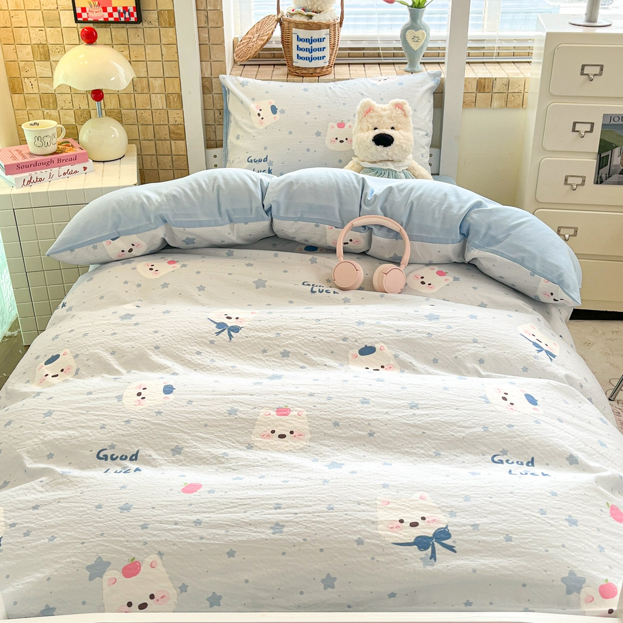 91家纺网 家纺一手货源 找家纺 川悦生活 2026新款双层纱皱皱纱学生床三件套 星星西高地